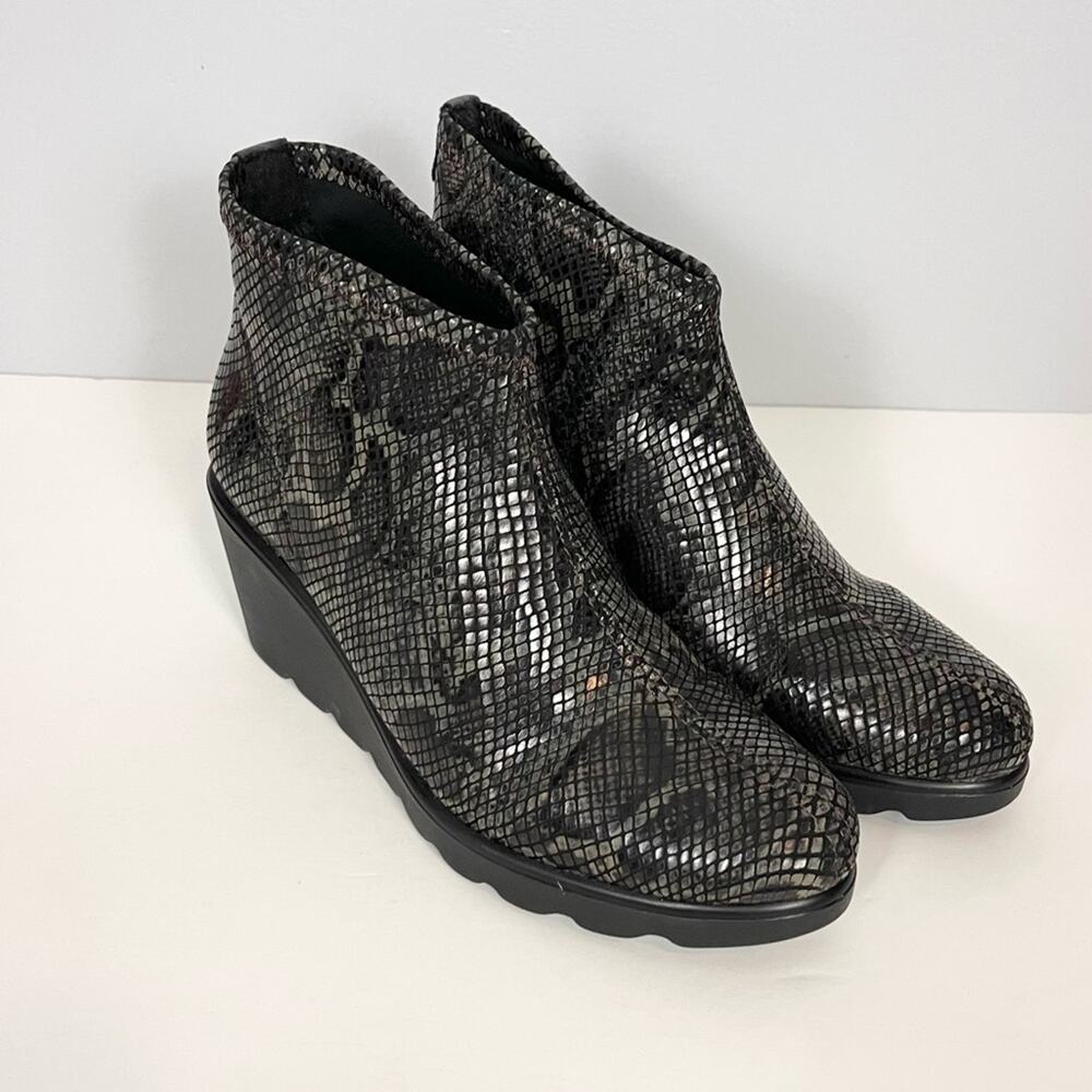 Toni Pons Anke Booties Wedge Heel Snake Print Stretchy  Women’s Shoes size US 5
